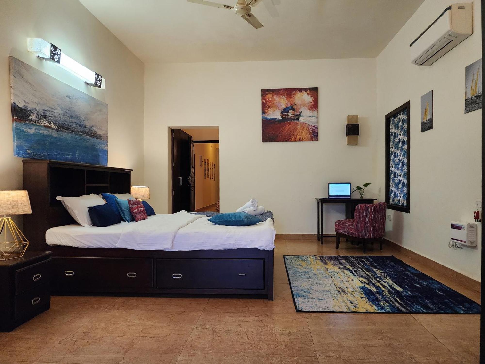 Beach Villa Morjim Exterior photo